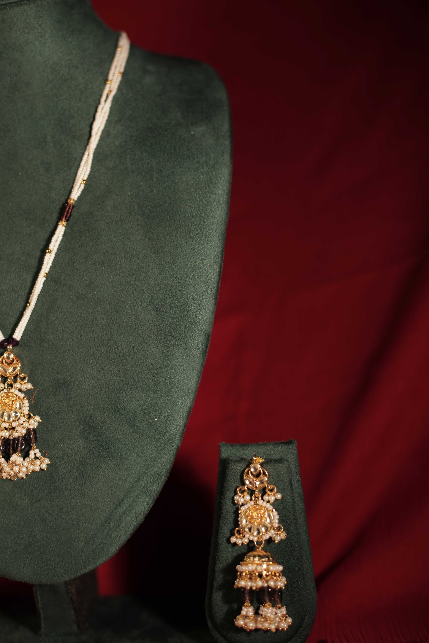 White Color Gold Plated Jadau Kundan Pendant Set - PS104MC