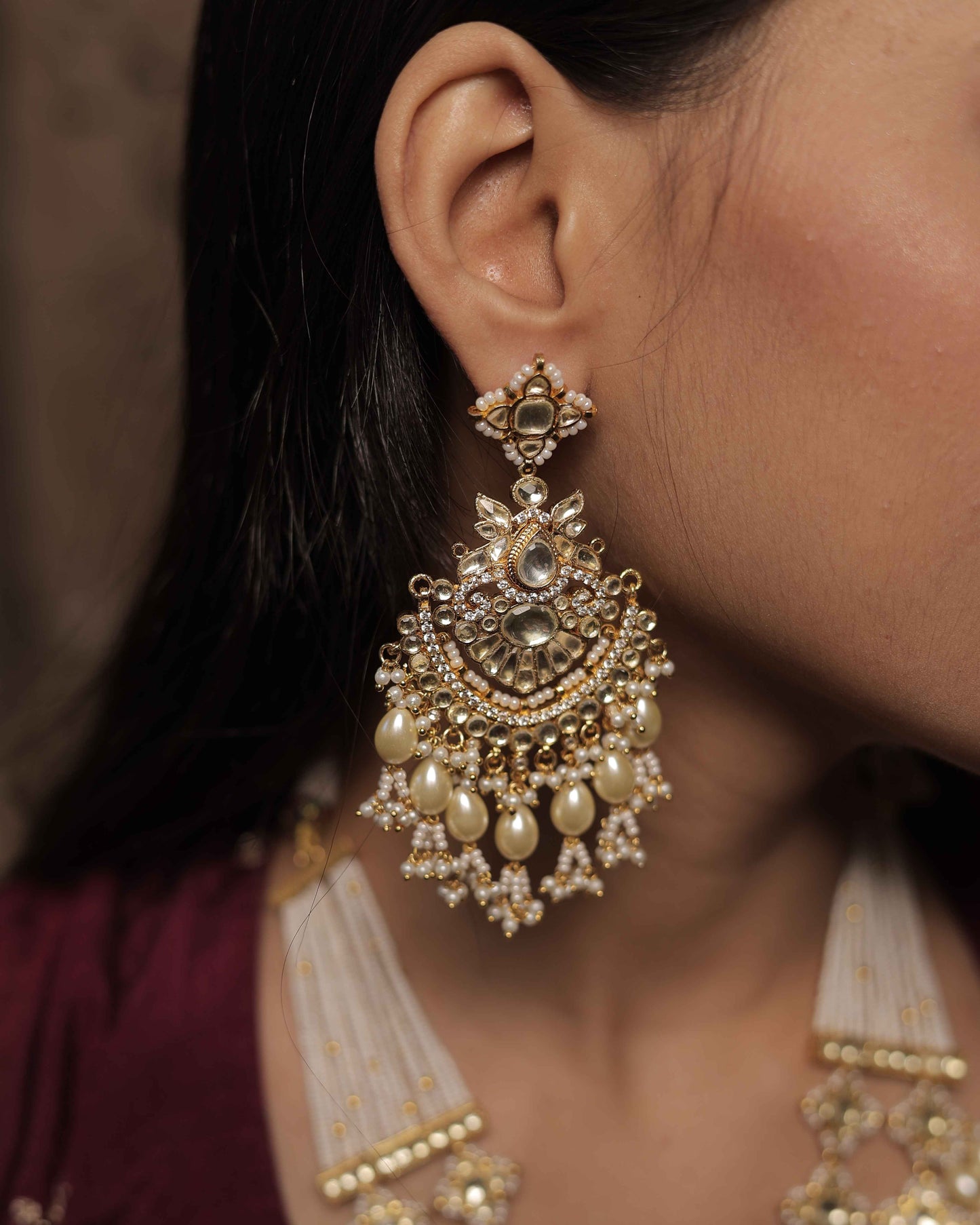 White Color Gold Plated Jadau Kundan Necklace Set - SET106W