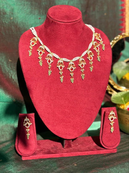 Gulzaar Choker Necklace Set- SET143